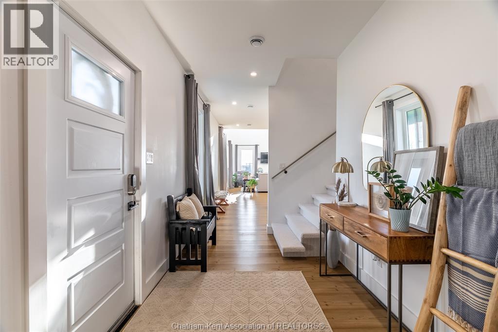 Inside a 4,004 sqft Post-Frame Barndominium in Merlin, Ontario — photo 5